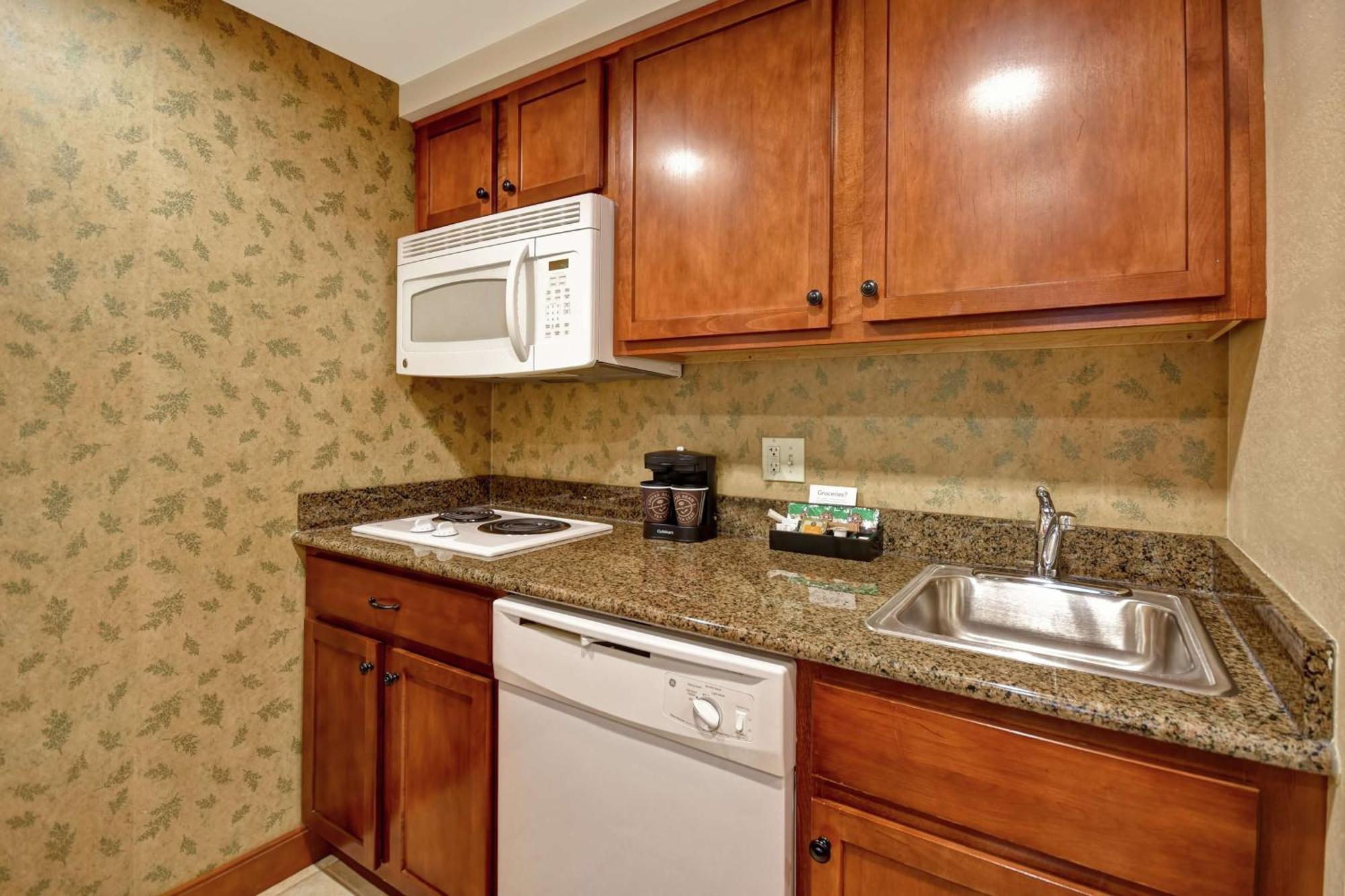 Homewood Suites By Hilton Lancaster Rohrerstown Exterior foto